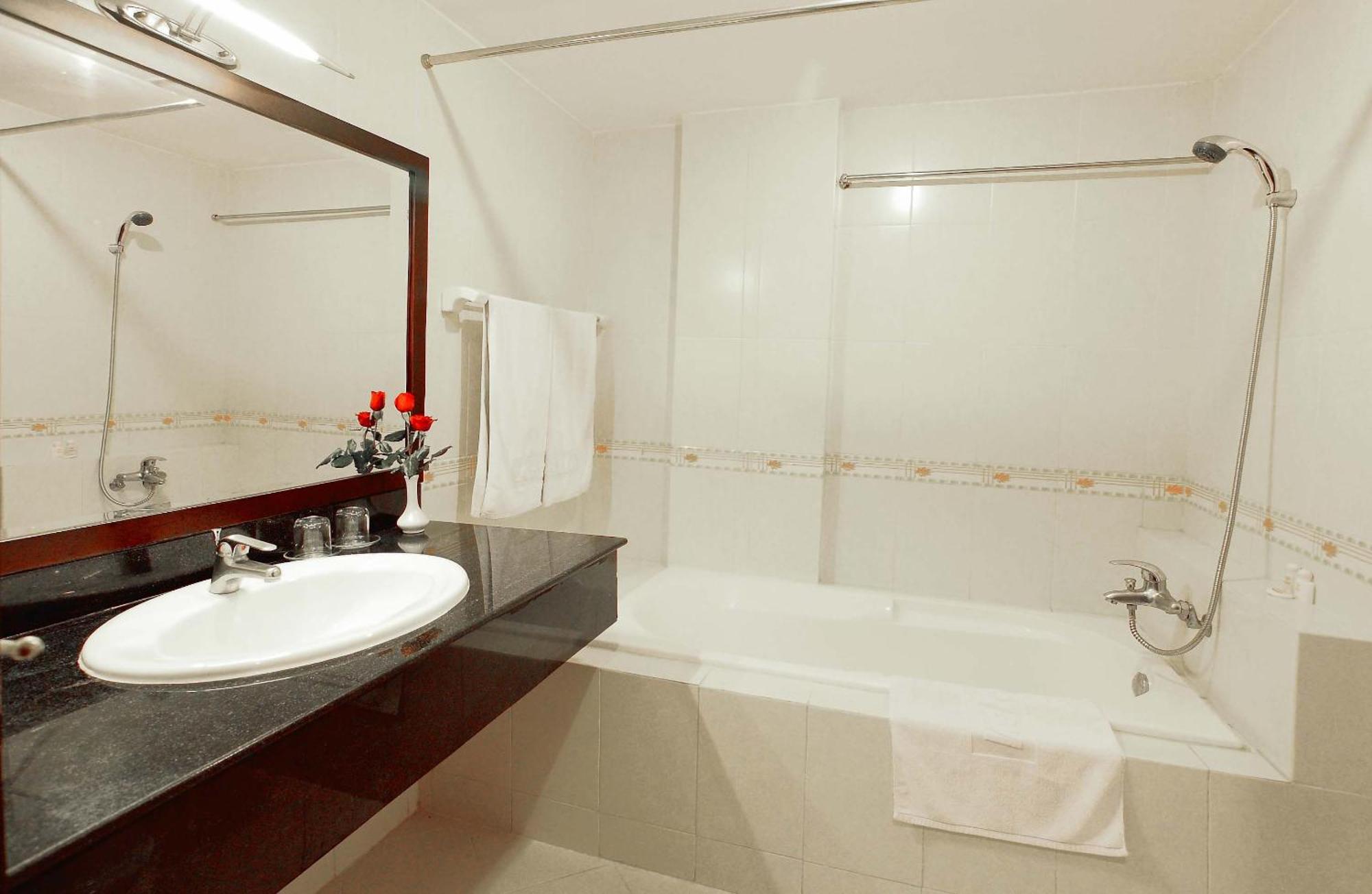 Angella Hotel Nha Trang Zewnętrze zdjęcie